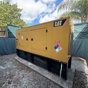 150 kW CAT 2012 327 hours